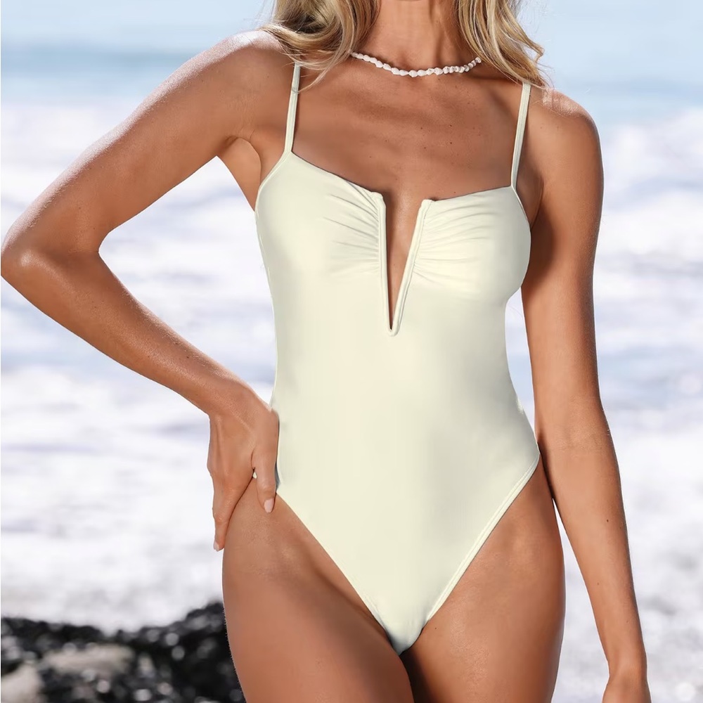 Cupshe One Piece swim